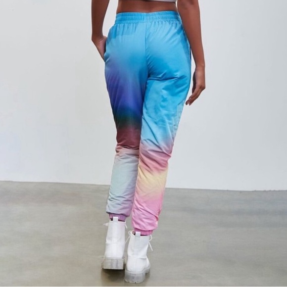 Forever 21 Ombré Joggers - Picture 5 of 10